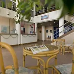 Pierre & Vacances Les Oceanes Апарт-отель *