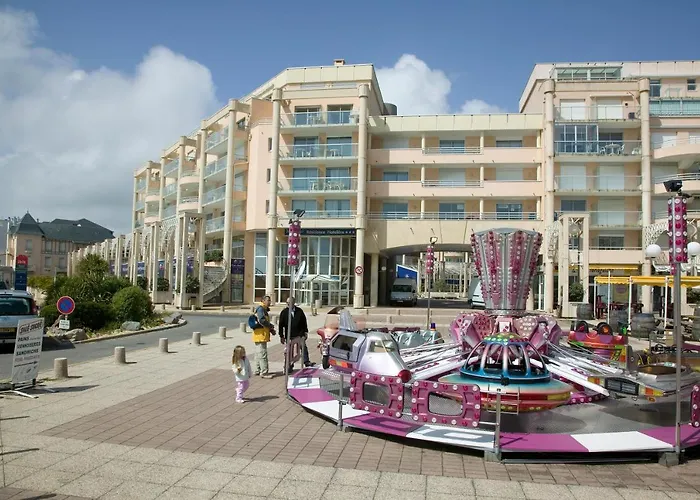 Pierre & Vacances Les Oceanes Apart-hotel *